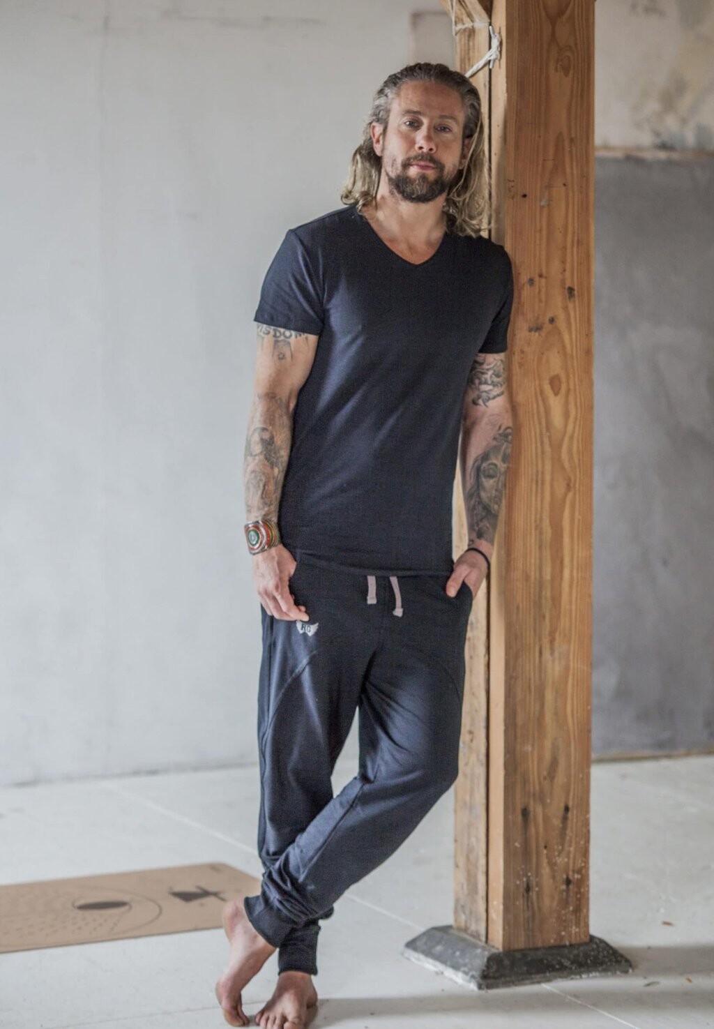 Базовая футболка YOGA MOKSHA Renegade Guru, черный
Базовая футболка YOGA MOKSHA Renegade Guru, черный