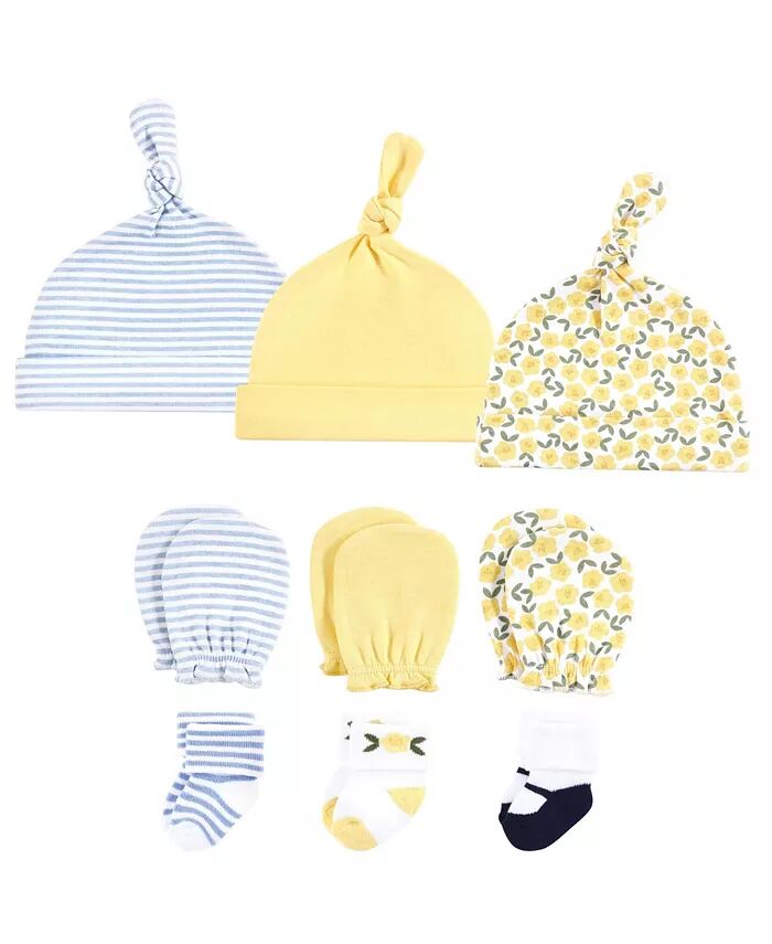 Комплект из шапок, варежек и носков Hudson для девочек Hudson Baby, желтый
Комплект из шапок, варежек и носков Hudson для девочек Hudson Baby, желтый