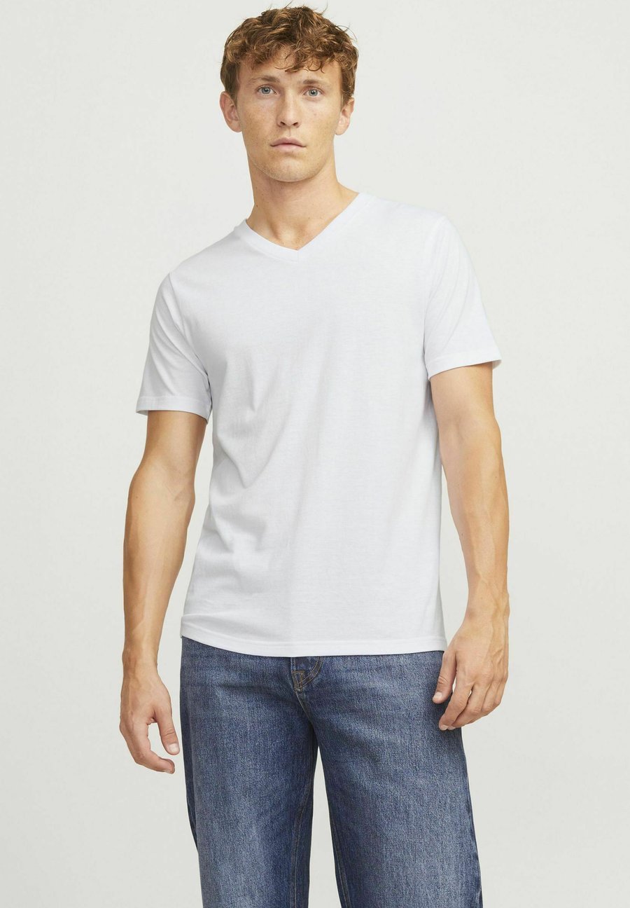 Футболка Jack & Jones 3ER-PACK EINFARBIG V-AUSSCHNITT, White
Футболка Jack & Jones 3ER-PACK EINFARBIG V-AUSSCHNITT, White