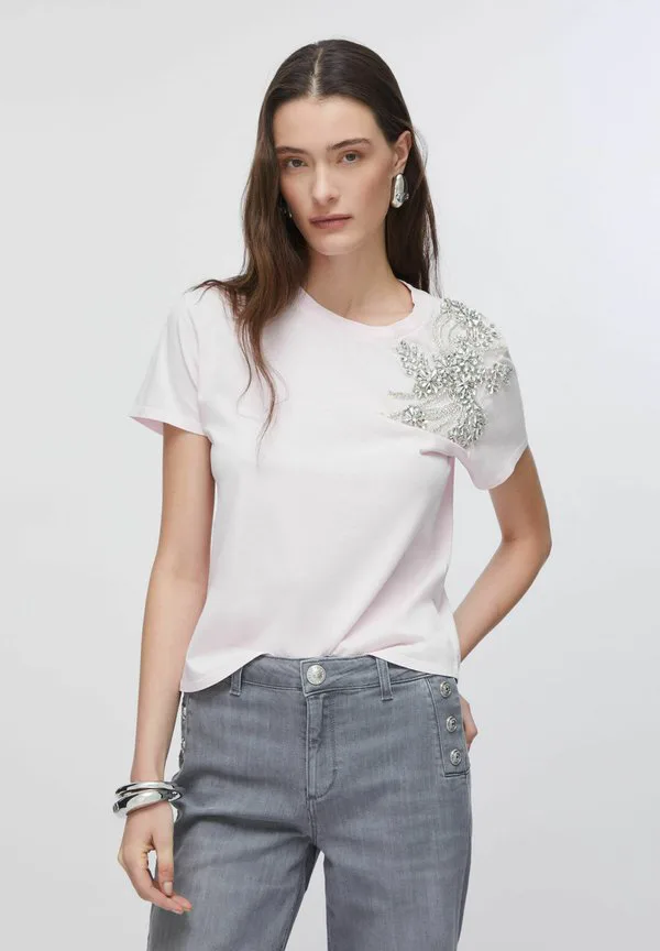 Футболка с вышивкой в виде драгоценных камней Liu Jo, Light Pink, Розовый, Футболка с вышивкой в виде драгоценных камней Liu Jo, Light Pink
Футболка с вышивкой в виде драгоценных камней Liu Jo, Light Pink, Розовый, Футболка с вышивкой в виде драгоценных камней Liu Jo, Light Pink