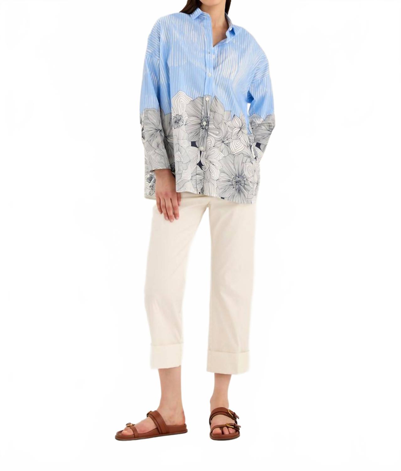 Принтованная рубашка с длинным рукавом и боковыми разрезами в светло-голубом цвете ROSSO35
Принтованная рубашка с длинным рукавом и боковыми разрезами в светло-голубом цвете ROSSO35