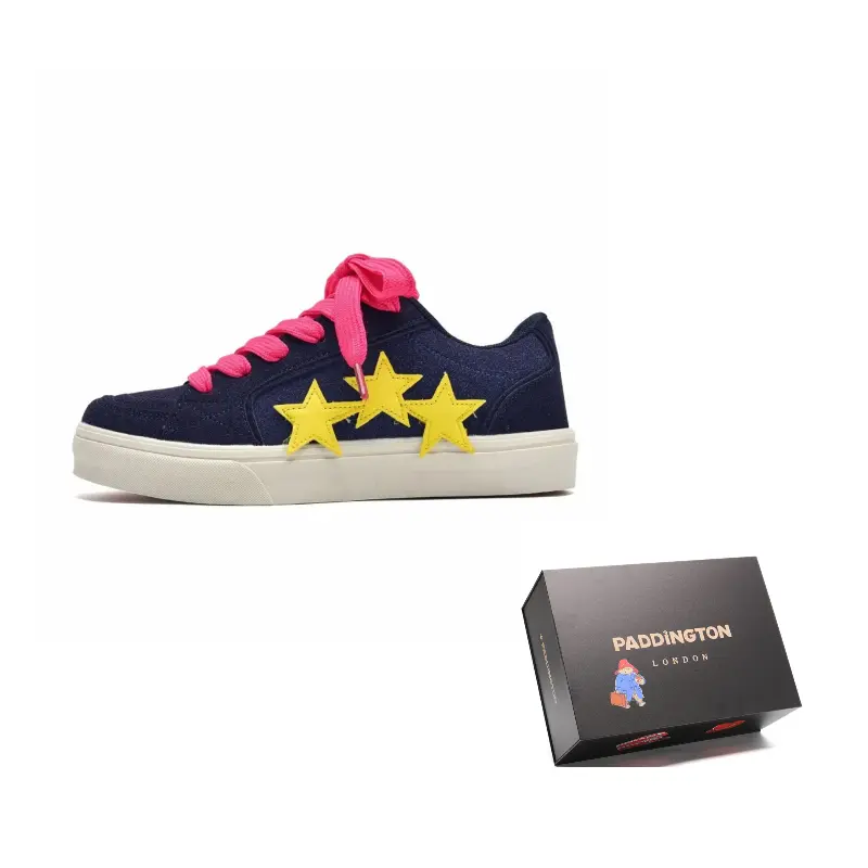 Paddington Bears Низкие скейтерские кроссовки унисекс — темно-синие (шнурки розово-красные), цвет Navy Blue (Rose Red Shoelace)
Paddington Bears Низкие скейтерские кроссовки унисекс — темно-синие (шнурки розово-красные), цвет Navy Blue (Rose Red Shoelace)