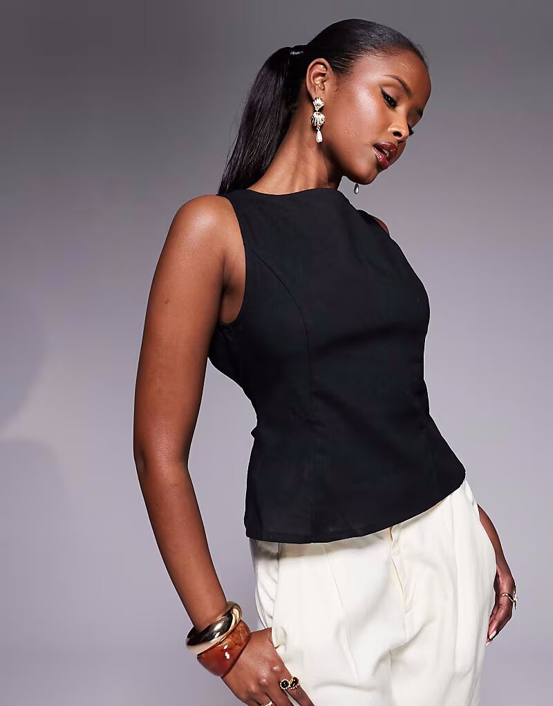 Топ без рукавов с открытой спинкой Princess Polly из льняной смеси черного цвета
Топ без рукавов с открытой спинкой Princess Polly из льняной смеси черного цвета