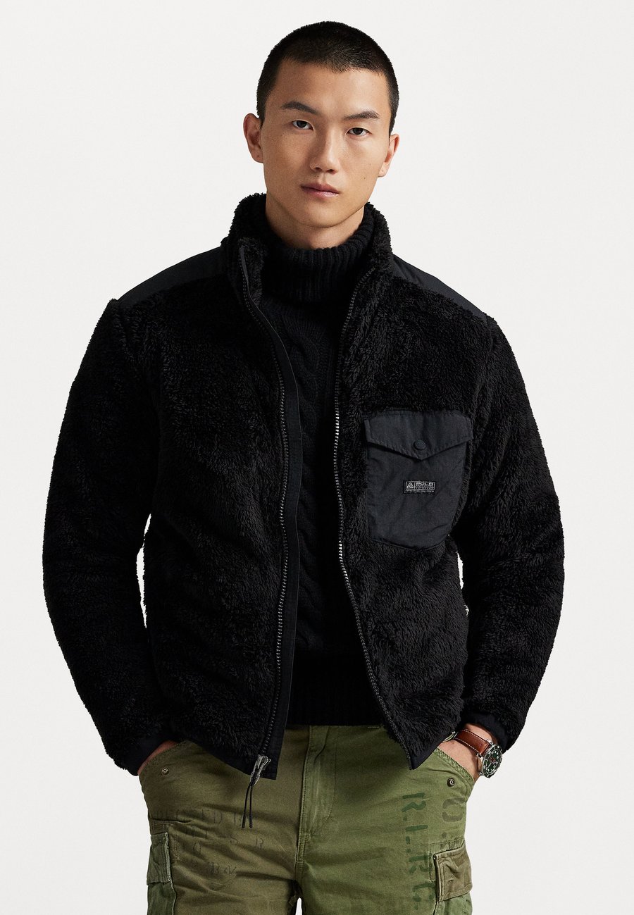 Флисовая куртка Polo Ralph Lauren CURLY PILE FLEECE JACKET, Black
Флисовая куртка Polo Ralph Lauren CURLY PILE FLEECE JACKET, Black