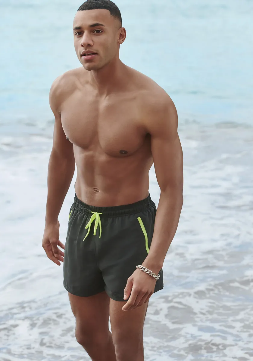 Bench Шорты для плавания с карманами на молнии, желтый