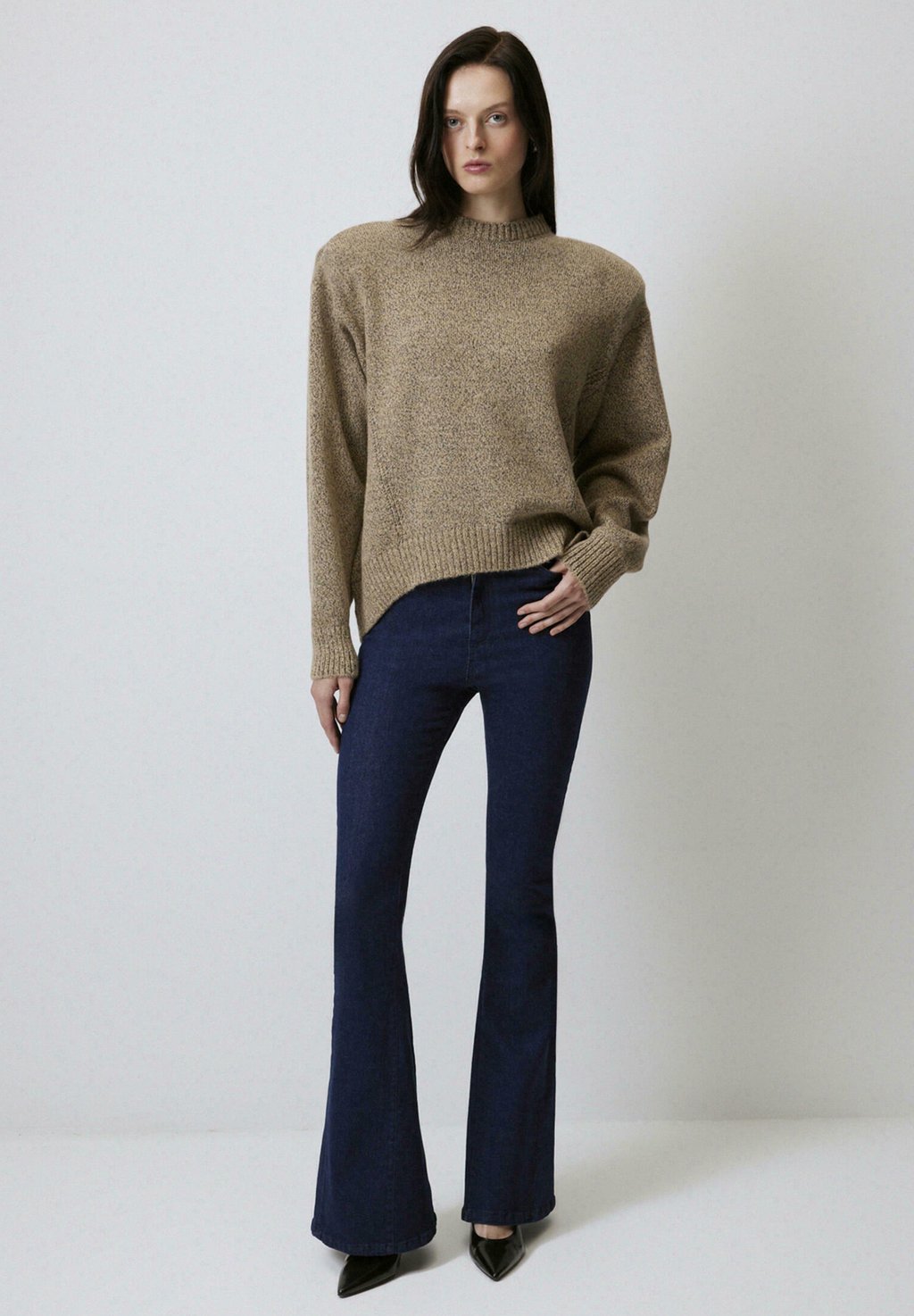 Джемпер Touché Privé, коричневый
Джемпер Touché Privé, коричневый