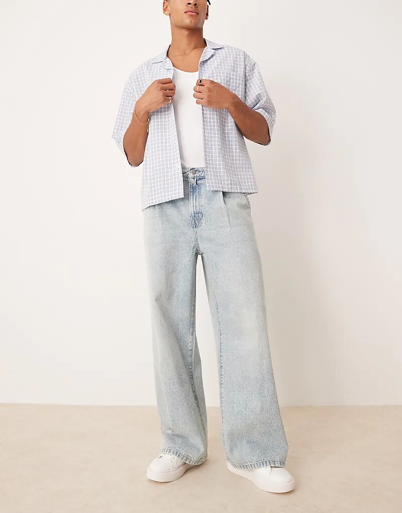 Джинсы ASOS DESIGN очень мешковатые со складками спереди светло-голубого цвета 
Джинсы ASOS DESIGN очень мешковатые со складками спереди светло-голубого цвета