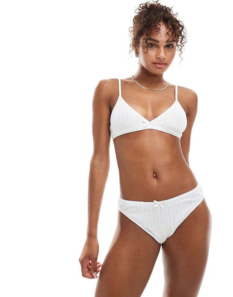 Эксклюзивные трусы-слипы Frolic с заниженной талией белого цвета
Эксклюзивные трусы-слипы Frolic с заниженной талией белого цвета