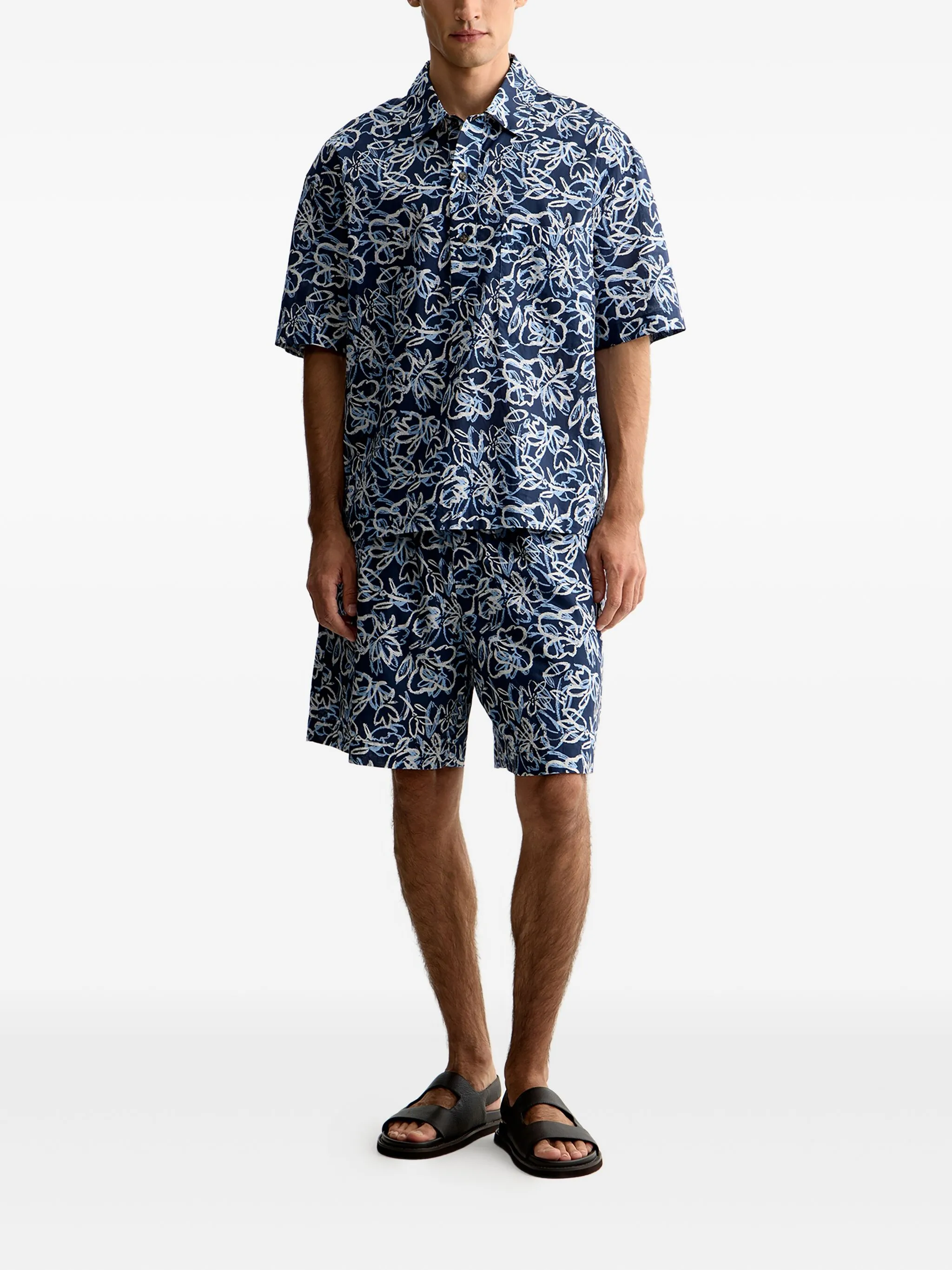 Шорты с принтом 12 Storeez, синий
Шорты с принтом 12 Storeez, синий