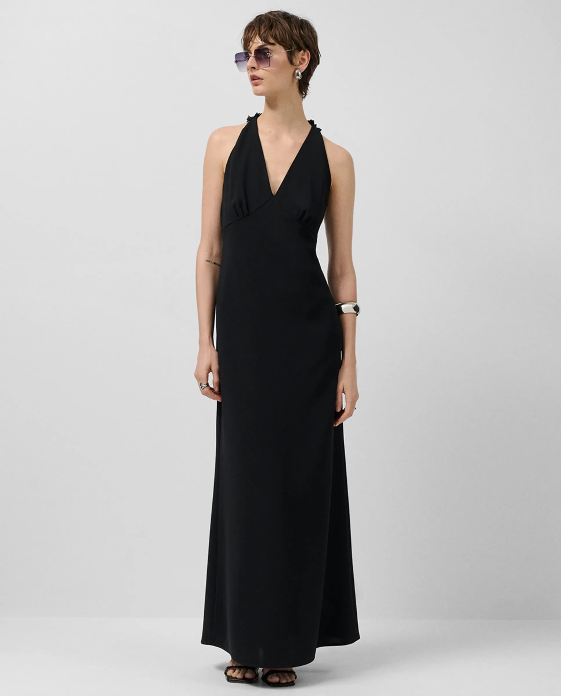 Платье с запахом на шее из крепа Roberto Verino, черный
Платье с запахом на шее из крепа Roberto Verino, черный