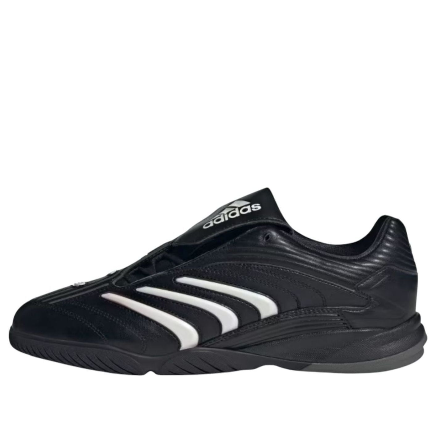 Adidas Predator Sala 'Core Black Zero Metalic'
Adidas Predator Sala 'Core Black Zero Metalic'