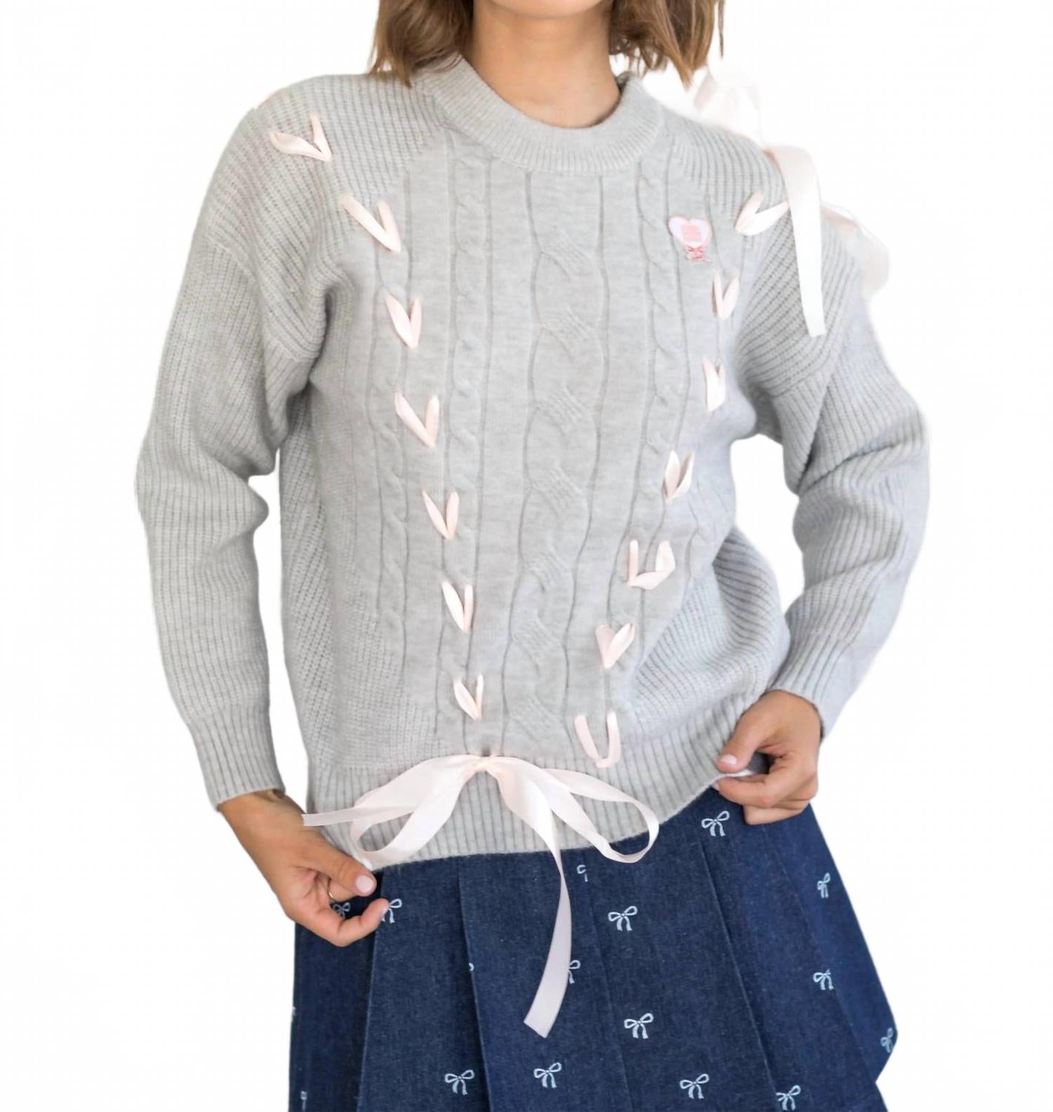 KESTAN Свитер с круглым вырезом Coco серого цвета
KESTAN Свитер с круглым вырезом Coco серого цвета