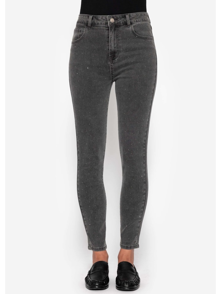 Джинсы скинни с высокой талией и стразами темно-серого цвета SASSYCLASSY
Джинсы скинни с высокой талией и стразами темно-серого цвета SASSYCLASSY