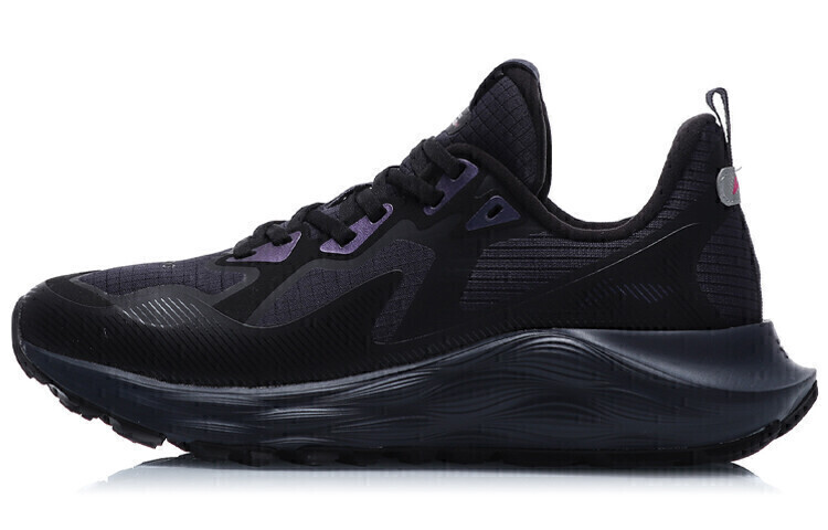 Кроссовки для бега Protection Cloud женские с низким верхом, черные Lining
Кроссовки для бега Protection Cloud женские с низким верхом, черные Lining