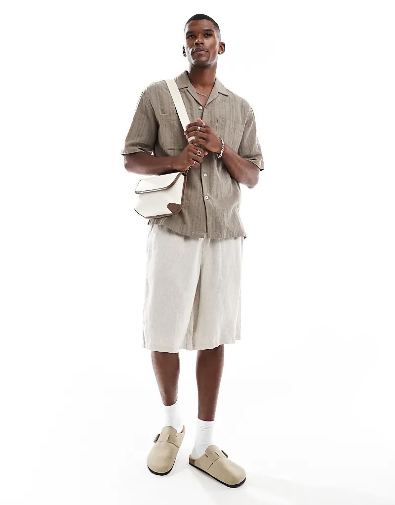 Хлопок на мешковатых льняных шортах цвета овсянки Cotton On
Хлопок на мешковатых льняных шортах цвета овсянки Cotton On