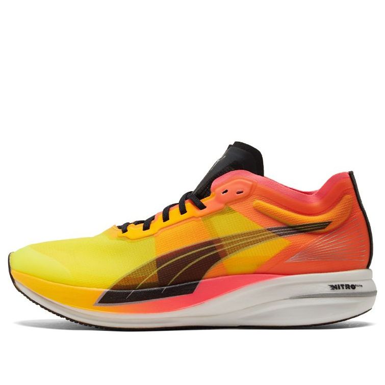 Беговые кроссовки PUMA Deviate Nitro Elite Fireglow, красный
Беговые кроссовки PUMA Deviate Nitro Elite Fireglow, красный