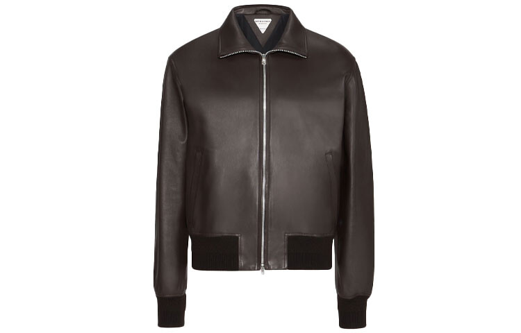 Бархатная куртка мужская серая Bottega Veneta, серый
Бархатная куртка мужская серая Bottega Veneta, серый