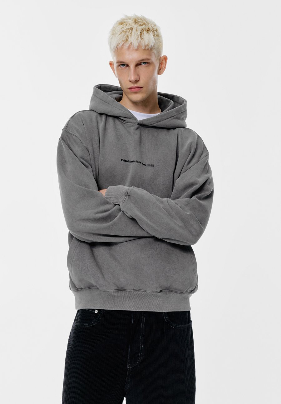 Худи PULL&BEAR NEW YORK GRAPHIC, Grey
Худи PULL&BEAR NEW YORK GRAPHIC, Grey