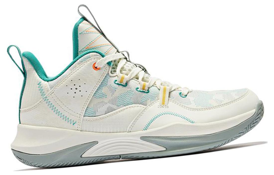 Амортизирующие противоскользящие и износостойкие баскетбольные кроссовки мужские бежево-зеленые QIAODAN 
Амортизирующие противоскользящие и износостойкие баскетбольные кроссовки мужские бежево-зеленые QIAODAN