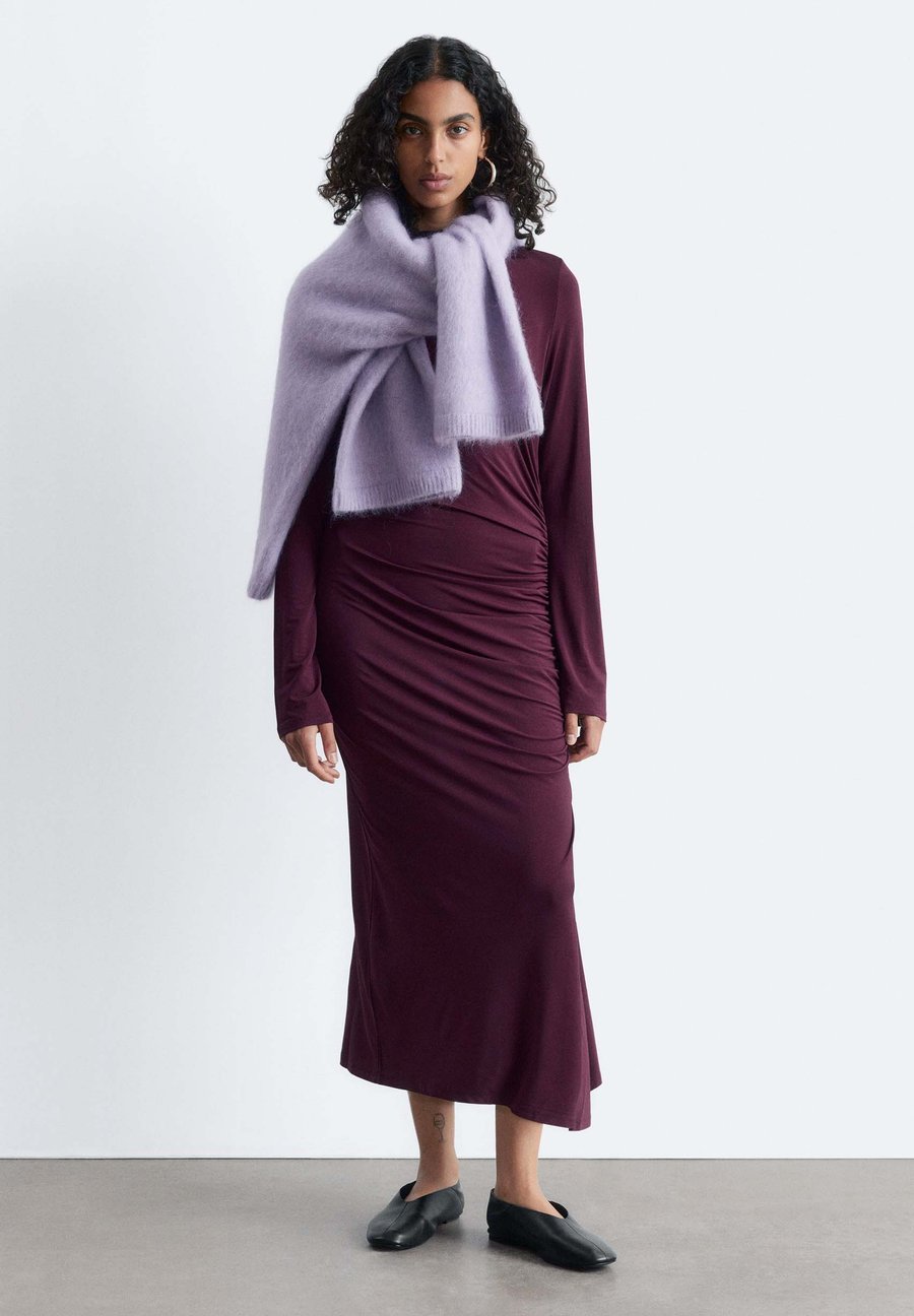 Платье & other stories GATHERED, Dark Purple
Платье & other stories GATHERED, Dark Purple