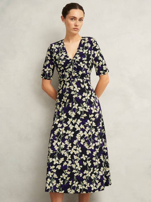 Платье Petite Peyton из джерси с цветочным принтом Hobbs, Navy/Multi
Платье Petite Peyton из джерси с цветочным принтом Hobbs, Navy/Multi
