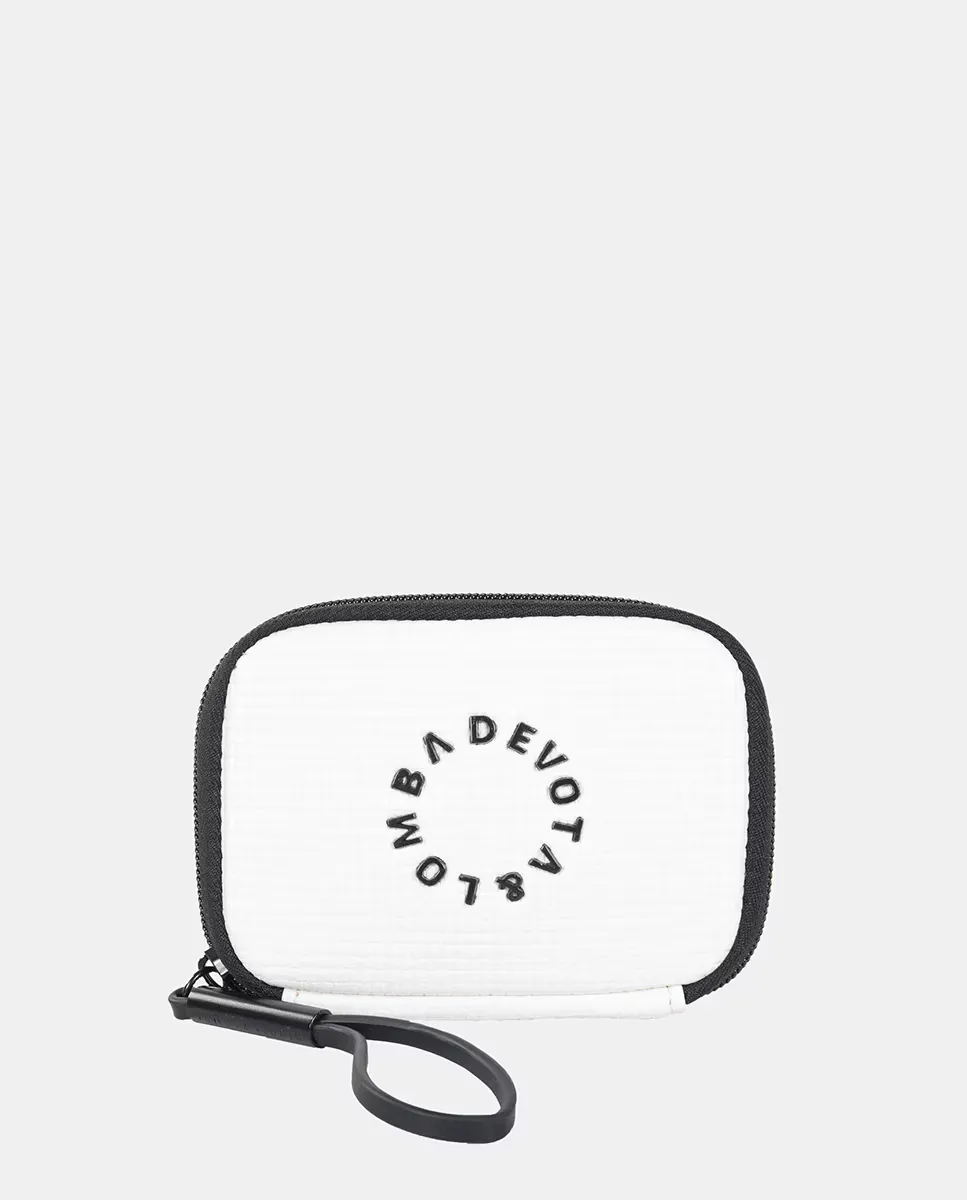 Женский кошелек Plot в цвете Off-White Devota & Lomba, белый 
Женский кошелек Plot в цвете Off-White Devota & Lomba, белый