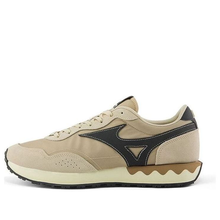 Беговые кроссовки Mizuno LG 70s Sand
Беговые кроссовки Mizuno LG 70s Sand