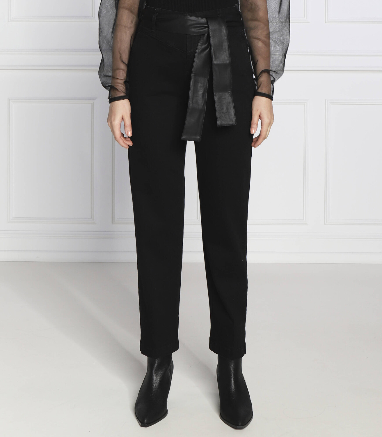 Брюки Liu Jo regular fit, черный
Брюки Liu Jo regular fit, черный