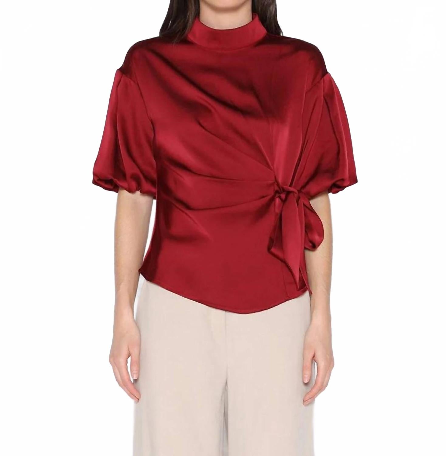 Топ с боковыми складками в красном цвете Gracia
Топ с боковыми складками в красном цвете Gracia