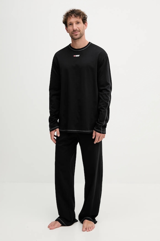 Хлопковый комплект пижамы Set-Nolan-D-Core Diesel, черный
Хлопковый комплект пижамы Set-Nolan-D-Core Diesel, черный