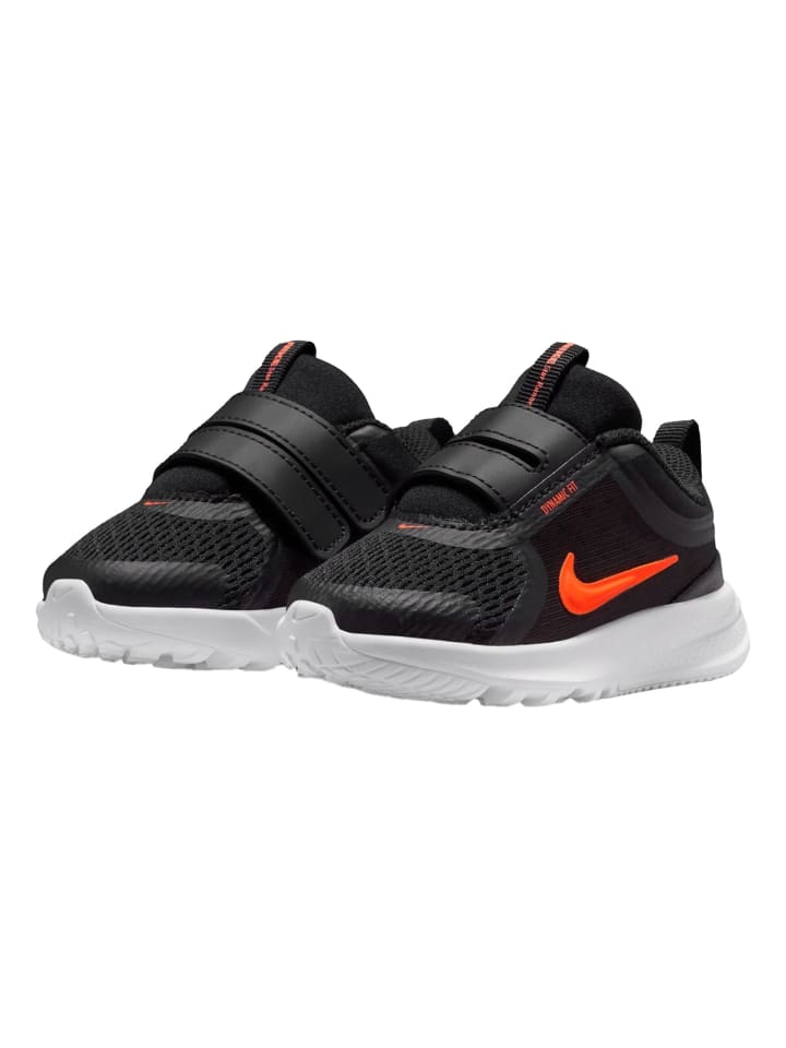 Кроссовки черного цвета Nike
Кроссовки черного цвета Nike