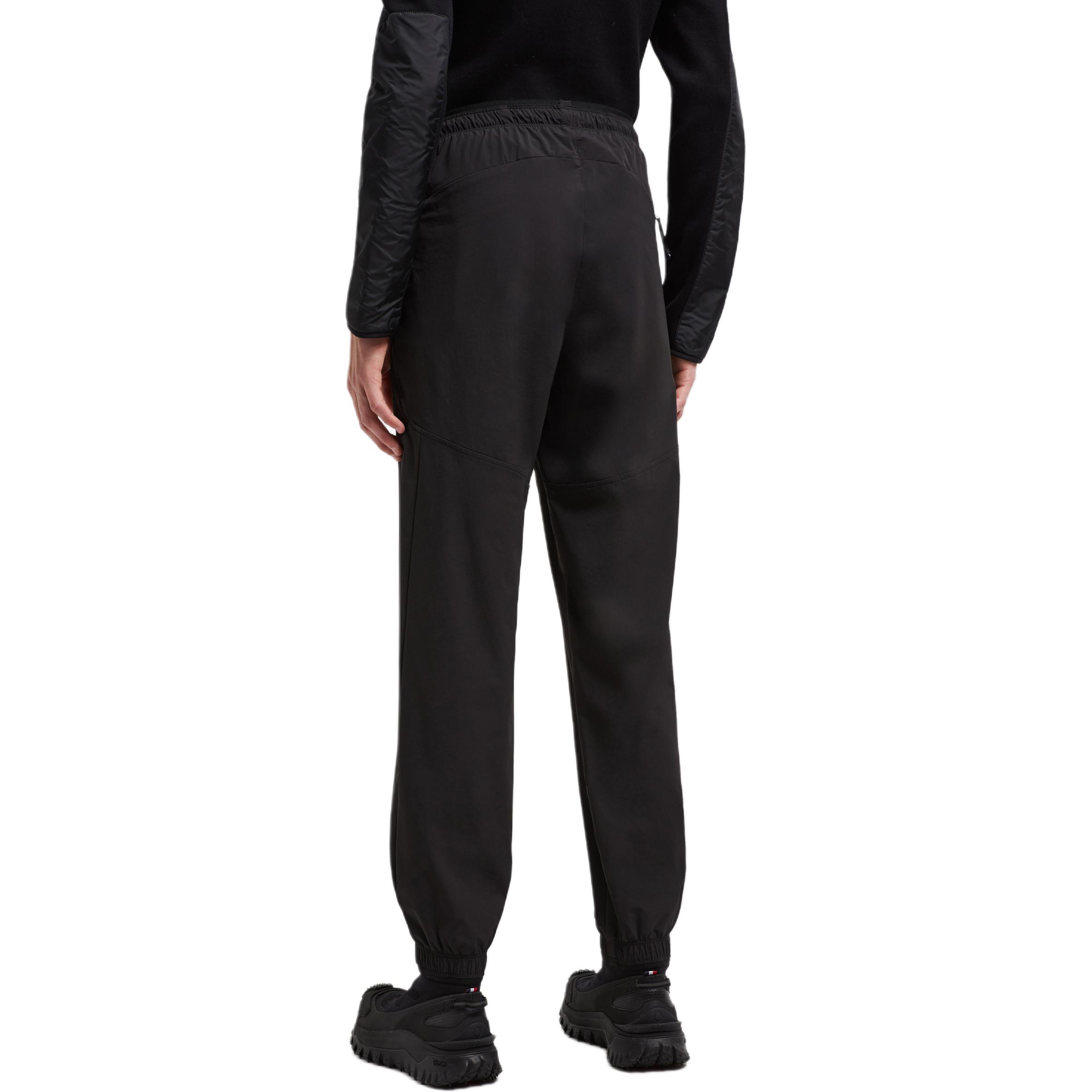 Брюки с зауженным низом и логотипом Moncler, черные
Брюки с зауженным низом и логотипом Moncler, черные