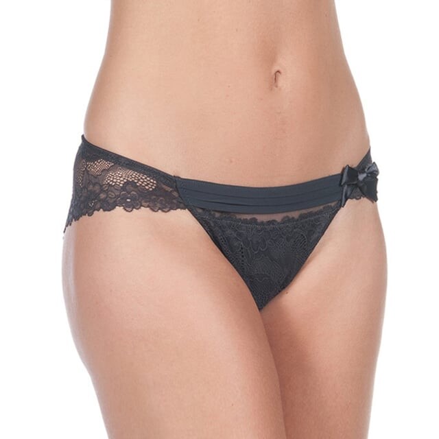 Плавки бикини Carla из кружева женские Selene, черный
Плавки бикини Carla из кружева женские Selene, черный