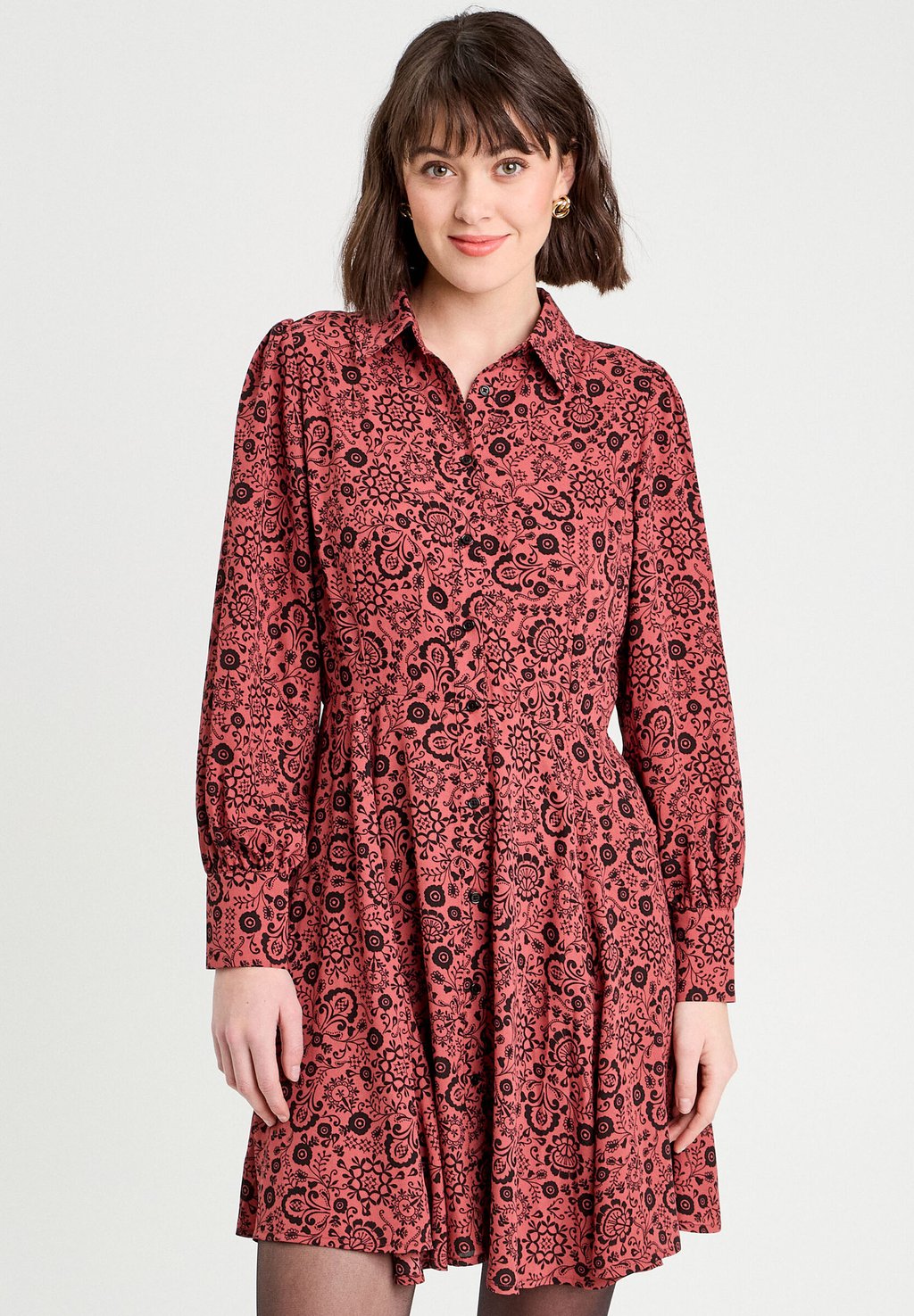 Платье-рубашка Cache Cache, светло-красный
Платье-рубашка Cache Cache, светло-красный