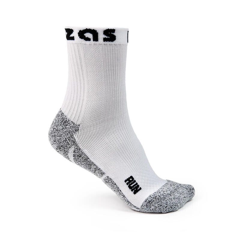 Спортивные носки унисекс Izas BERCHT V3
Спортивные носки унисекс Izas BERCHT V3