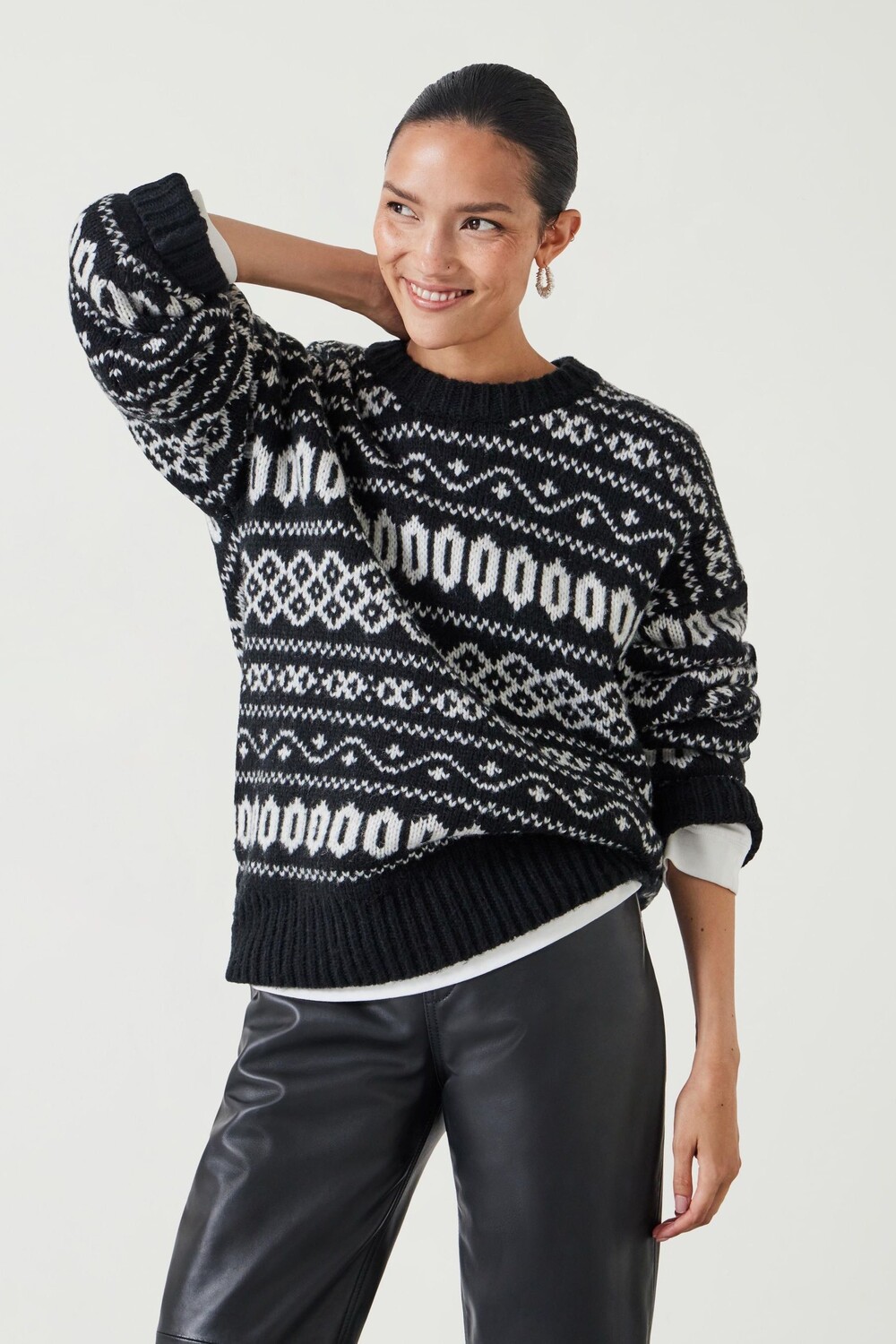 Джемпер Джорджи Фэйриль Hush, черный
Джемпер Джорджи Фэйриль Hush, черный