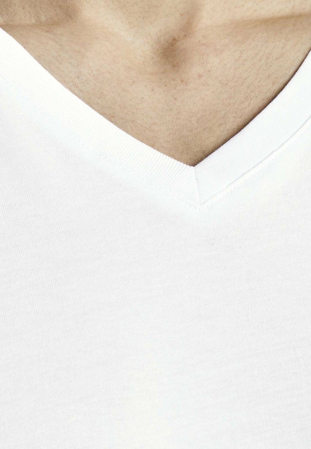 Базовая футболка 4ER PACK V-NECK KURZARM Jack & Jones, мультиколор
Базовая футболка 4ER PACK V-NECK KURZARM Jack & Jones, мультиколор