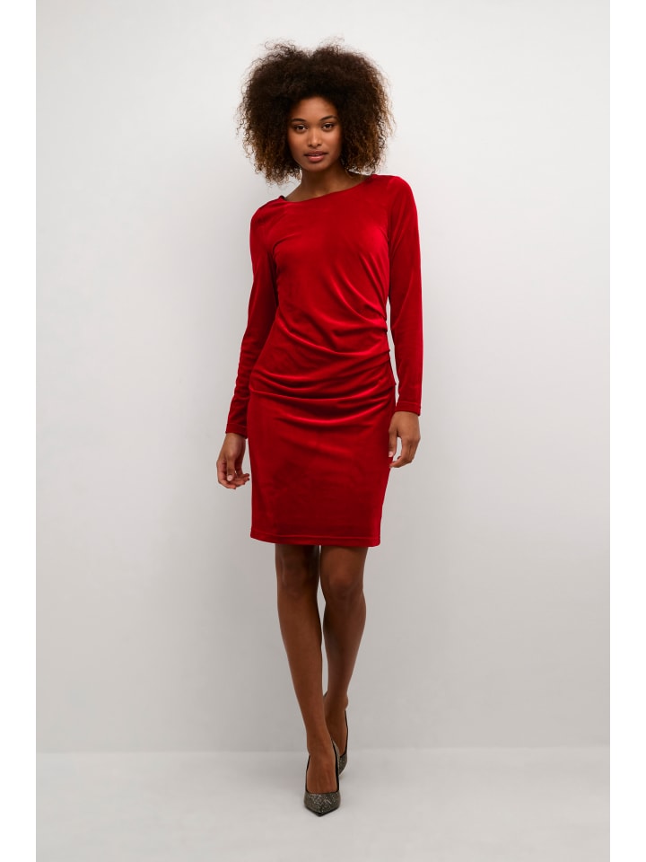 Kaffe Платье Kelly приталенного силуэта, цвет Haute Red
Kaffe Платье Kelly приталенного силуэта, цвет Haute Red