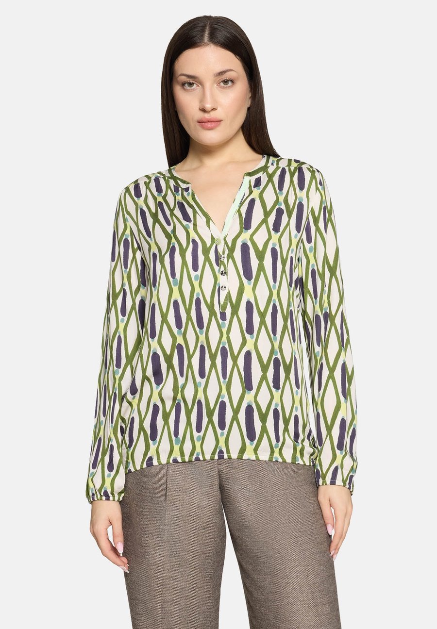 Блуза Cartoon MIT MUSTER, Green/Blue/Green
Блуза Cartoon MIT MUSTER, Green/Blue/Green