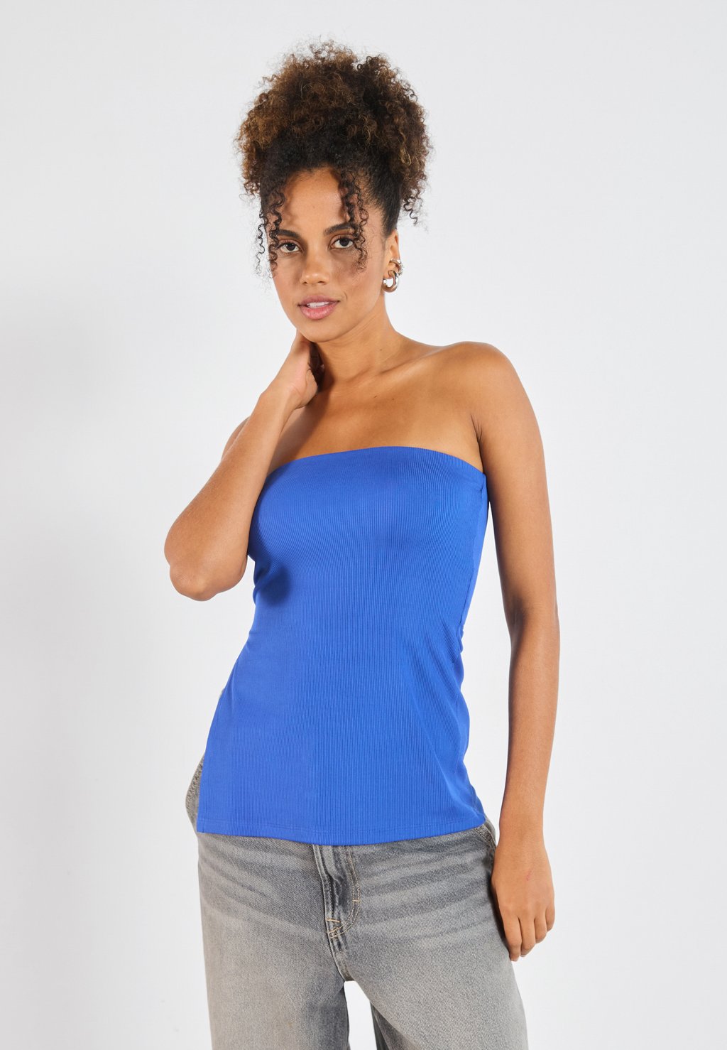 Топ Even&Odd by Zalando, синий
Топ Even&Odd by Zalando, синий