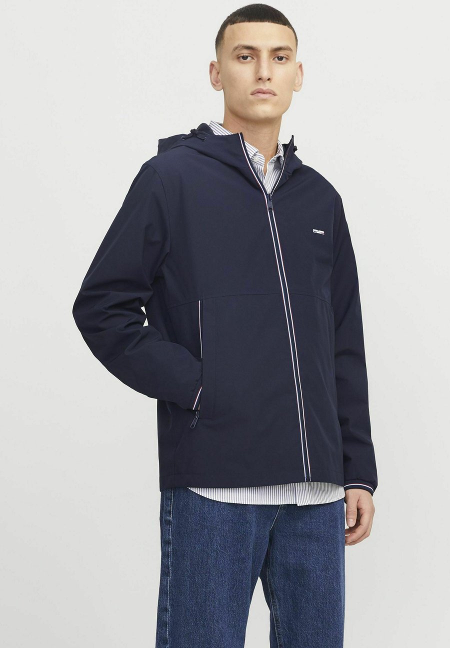 Куртка Jack & Jones PREMIUM ÜBERGANGS ÜBERGANGS, Seaborne/Dark Blue
Куртка Jack & Jones PREMIUM ÜBERGANGS ÜBERGANGS, Seaborne/Dark Blue