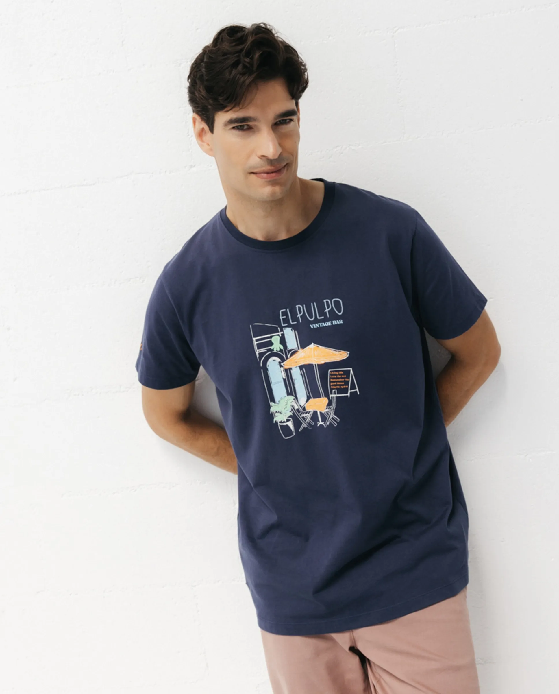 Мужская футболка с коротким рукавом и принтом на передней части El Pulpo, темно-синий
Мужская футболка с коротким рукавом и принтом на передней части El Pulpo, темно-синий