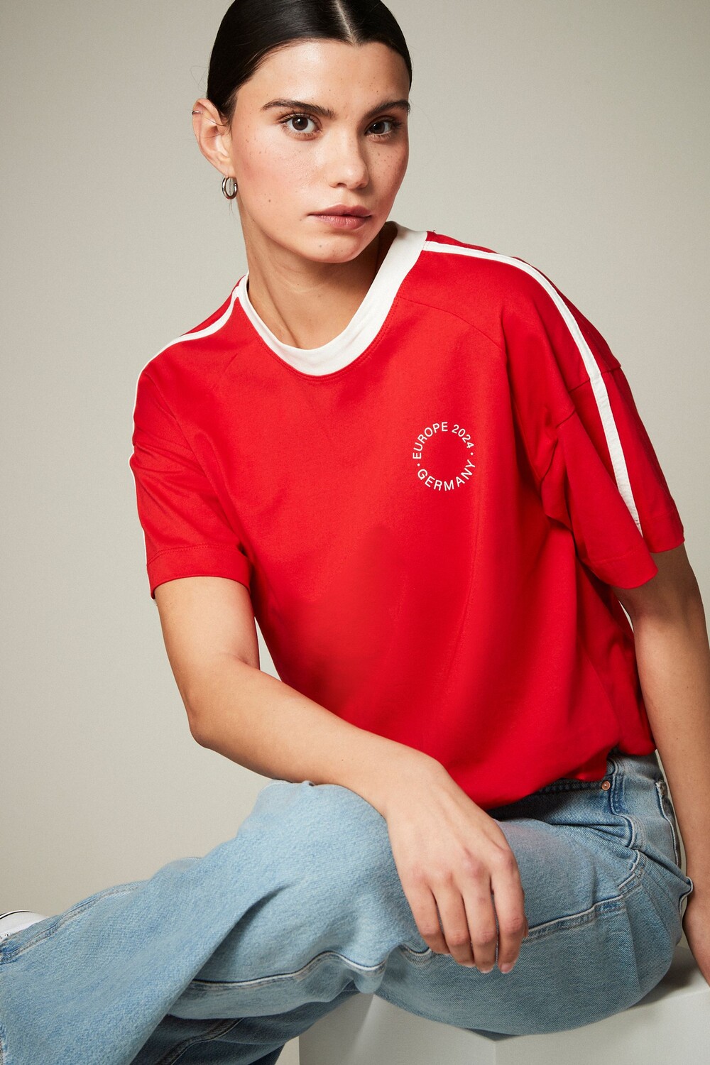 Активная спортивная футболка с графикой Next, красный
Активная спортивная футболка с графикой Next, красный