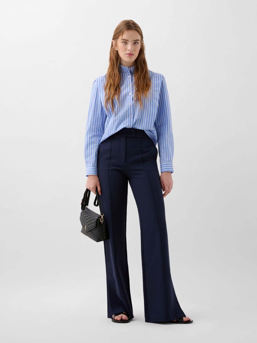 Обычные брюки Scalpers, синий/темно-синий
Обычные брюки Scalpers, синий/темно-синий