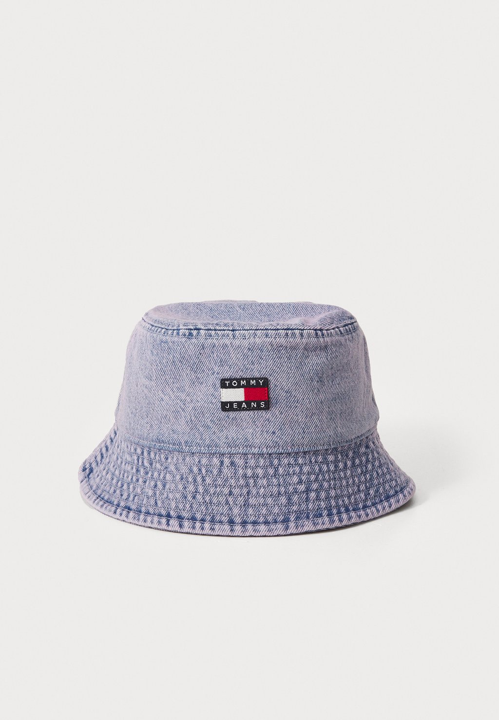 Шляпа TJW HERITAGE BUCKET HAT Tommy Jeans, сиреневый
Шляпа TJW HERITAGE BUCKET HAT Tommy Jeans, сиреневый