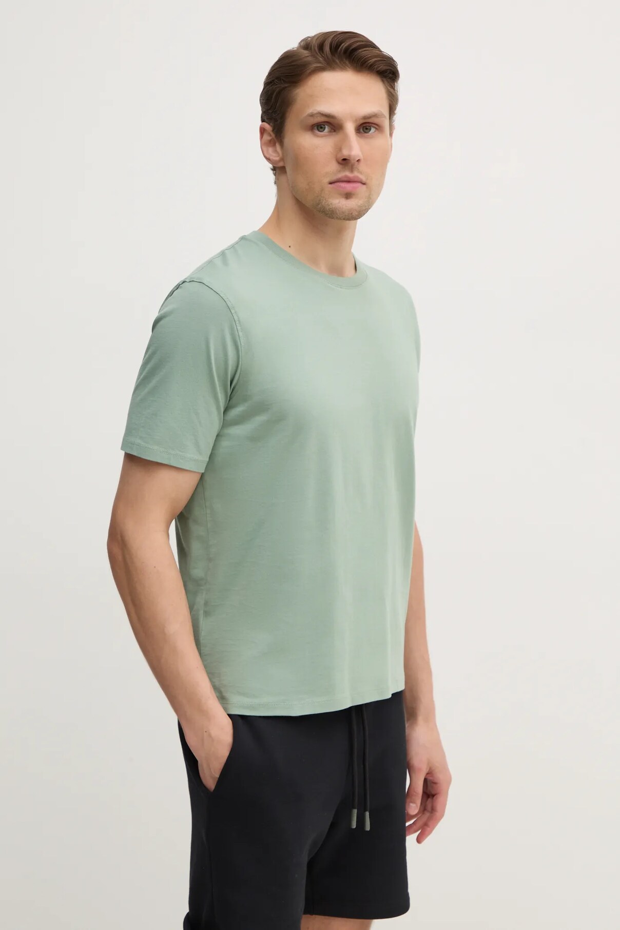 Футболка из хлопка Sisley, зеленый
Футболка из хлопка Sisley, зеленый