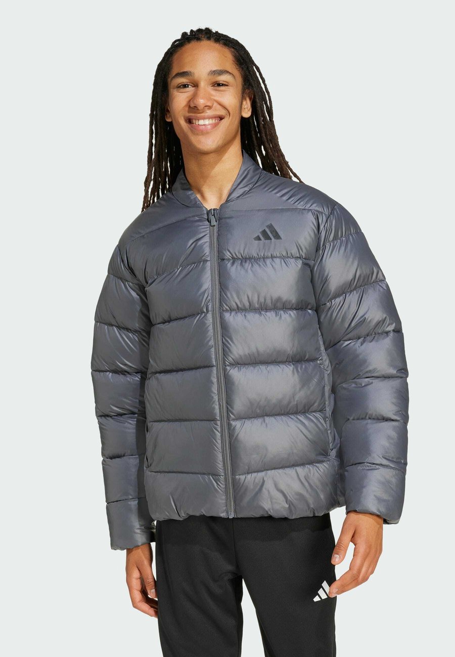 Куртка Adidas Sportswear ESSENTIALS, Grey Five/Grey
Куртка Adidas Sportswear ESSENTIALS, Grey Five/Grey