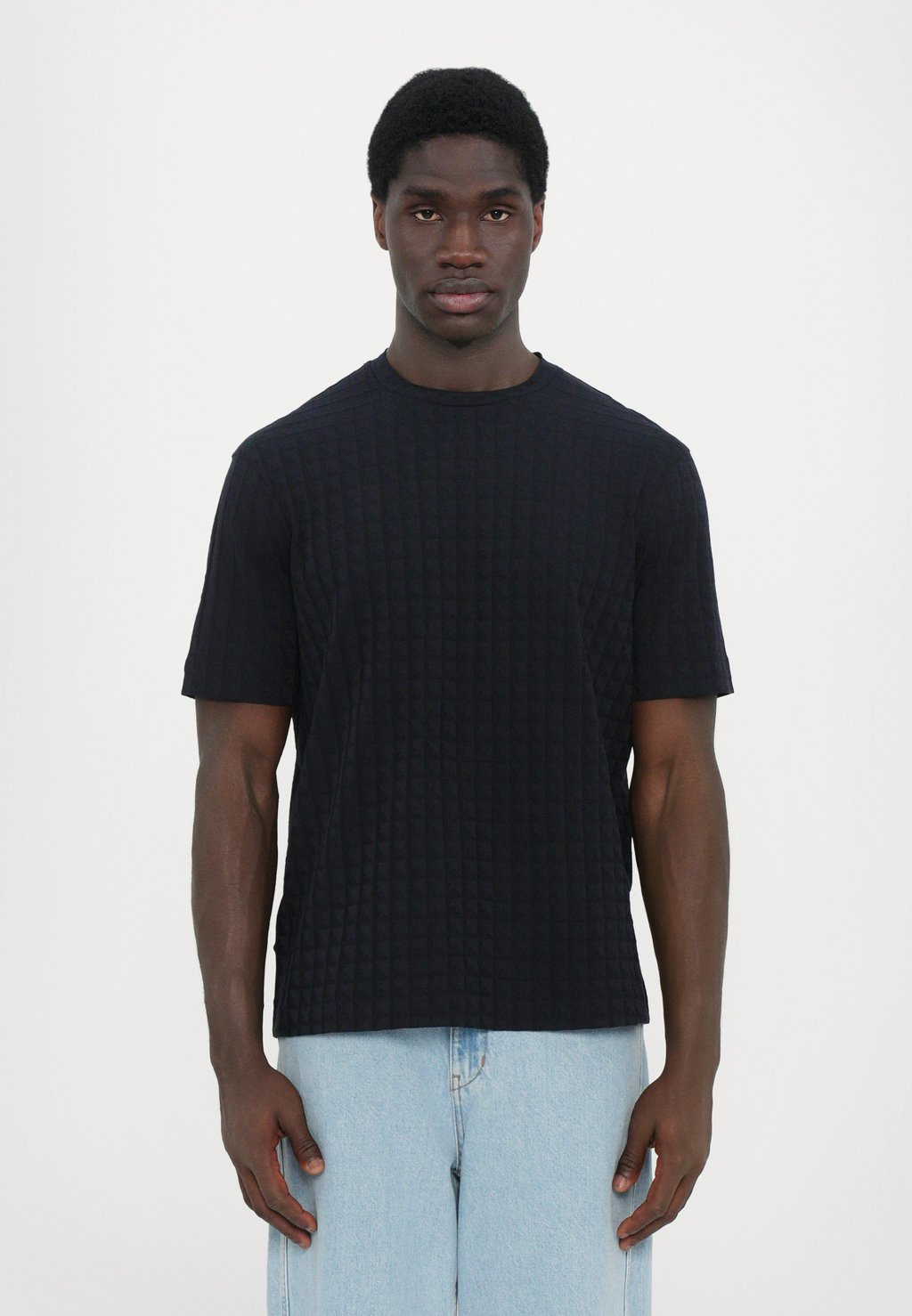 Футболка с принтом Emporio Armani, синий
Футболка с принтом Emporio Armani, синий