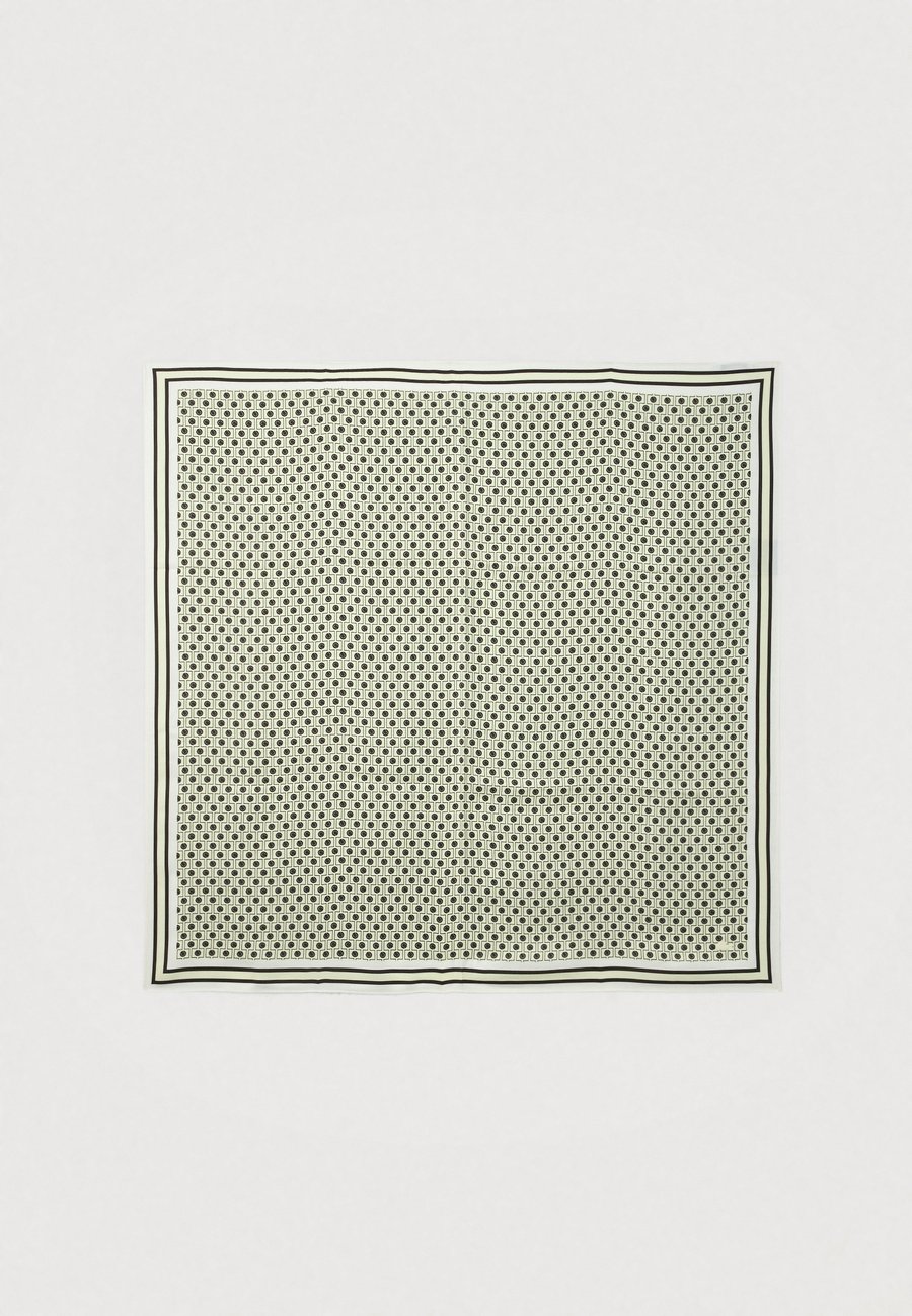 Шарф Lacoste ECHARPE, Beige
Шарф Lacoste ECHARPE, Beige