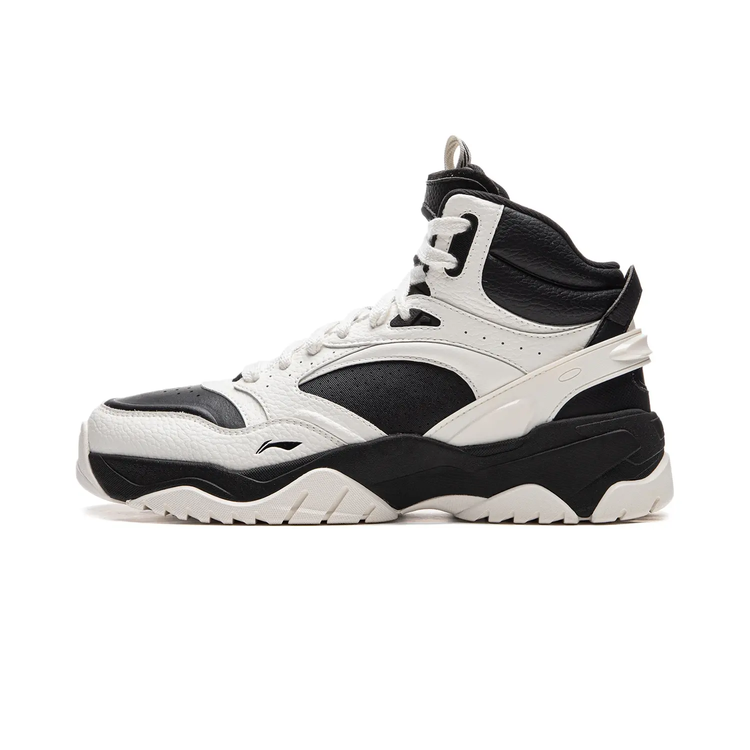 LINING Кроссовки для скейтбординга Tianji 3.0 HI с противоскользящей подошвой, износостойкие, мужские, белые, черные
LINING Кроссовки для скейтбординга Tianji 3.0 HI с противоскользящей подошвой, износостойкие, мужские, белые, черные